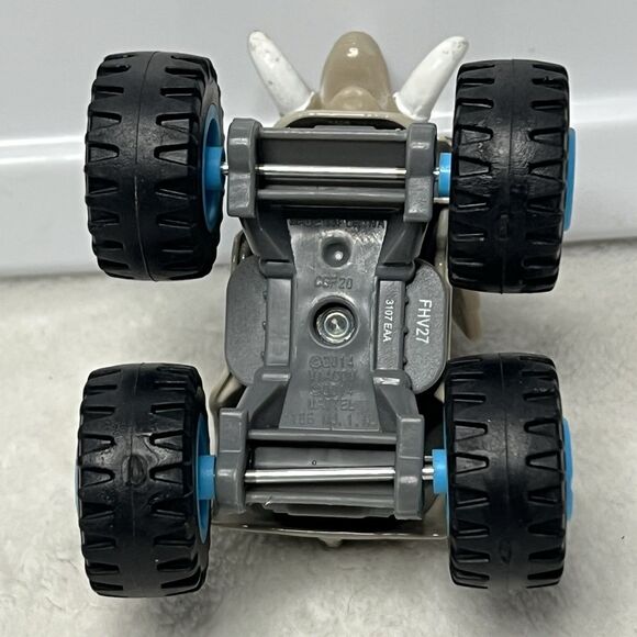 Blaze And The Monster Machines Elephant Animal Truck Diecast - Picture 6 of 6